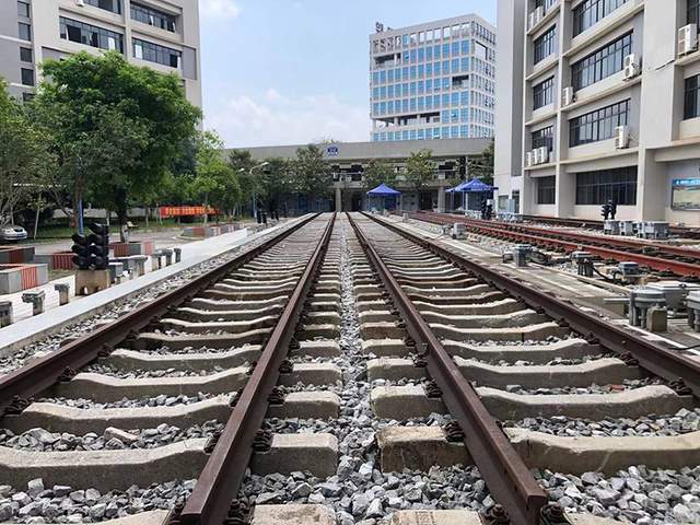 铁路道岔都有哪些特征？