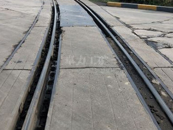 矿用弯道推车机